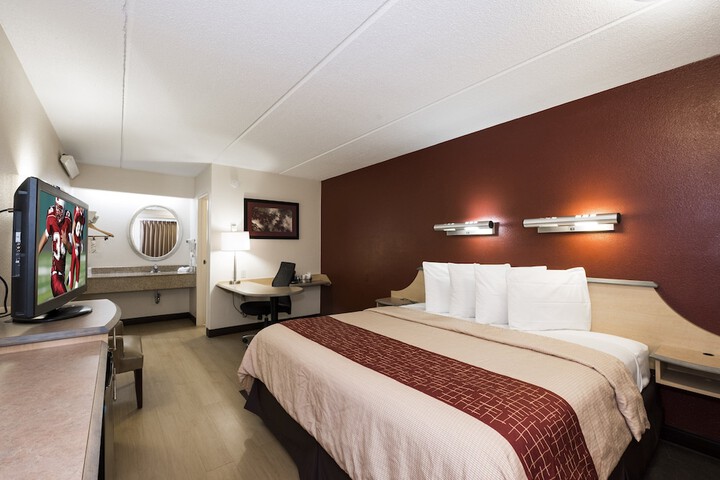 Room 15 of 26