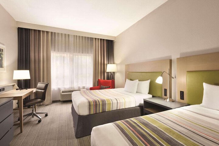 Country Inn & Suites by Radisson Fresno North, CA