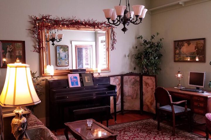 Hotel Interior 10 of 44