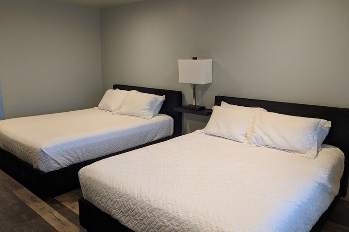Room 17 of 25