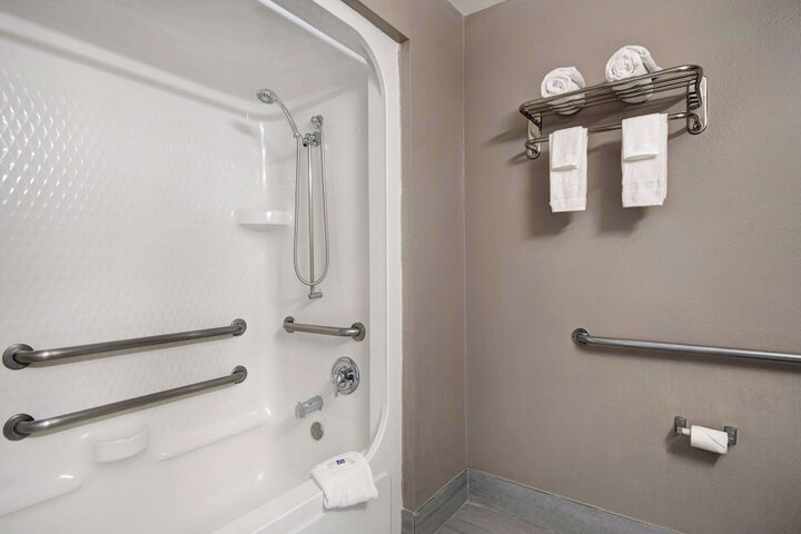 Room 19 of 26