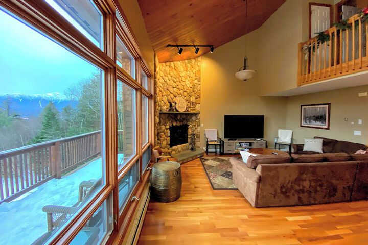 V3 Gorgeous Ski-in Mountain View Townhouse With Amazing Views in Bretton Woods