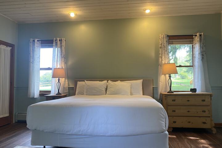 Room 123 of 294