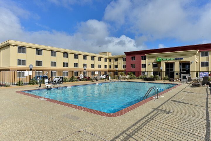 Holiday Inn Express San Francisco Airport South by IHG