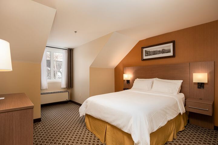 Holiday Inn Express and Suites Tremblant by IHG