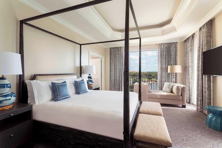 The Ritz-Carlton Naples Tiburón
