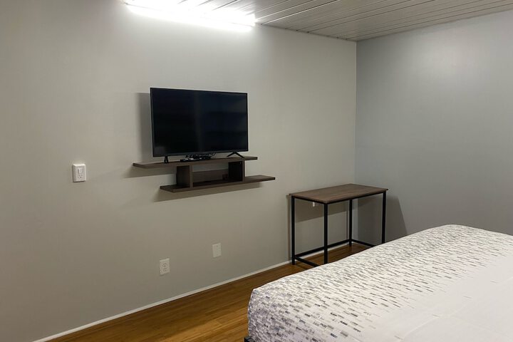 Room 15 of 22