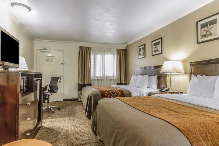 Room 45 of 65