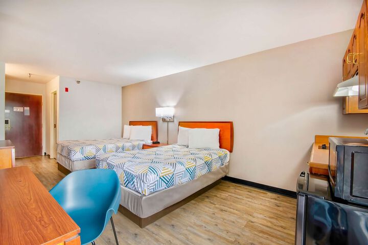 Room 15 of 31