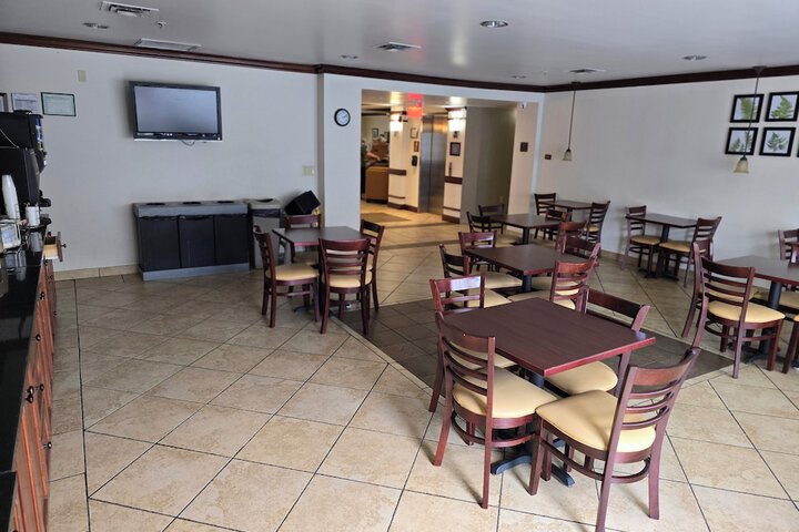 Sleep Inn & Suites Manchester near Arnold AFB