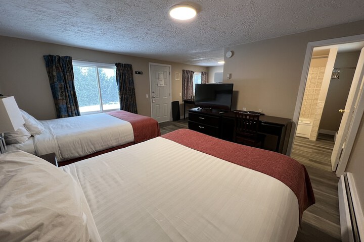 Room 58 of 153