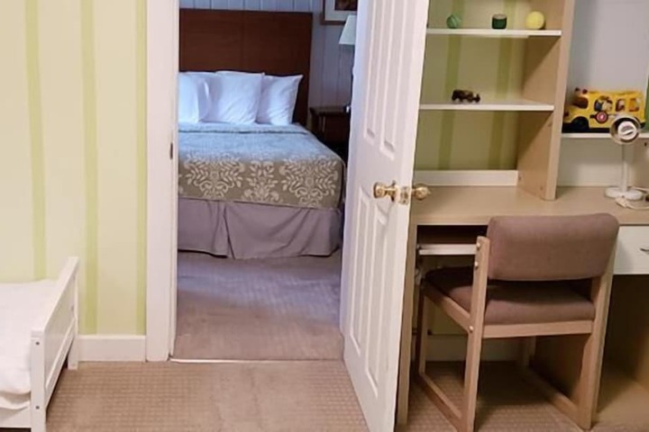 Room 21 of 64