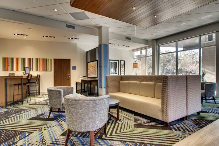 Hotel 6 of 53
