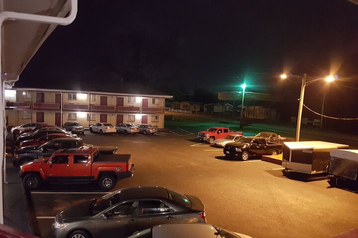 Gardos Motel