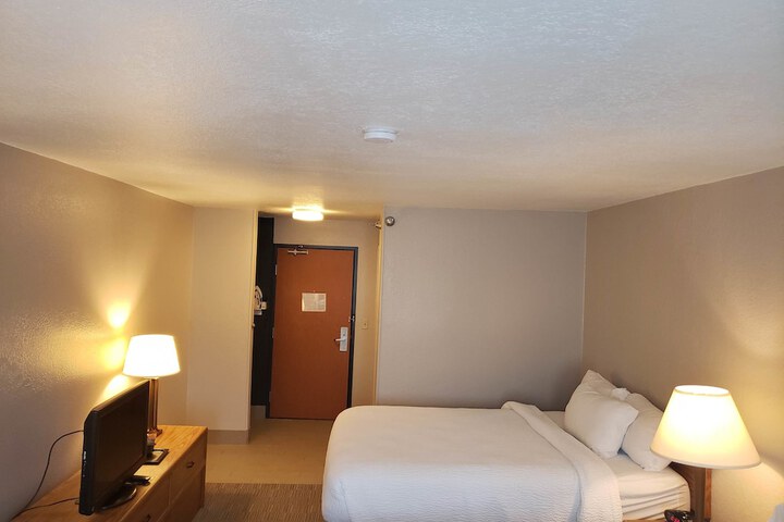 Room 45 of 63