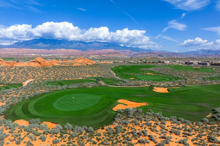 Vacation Rentals at Sand Hollow Resort