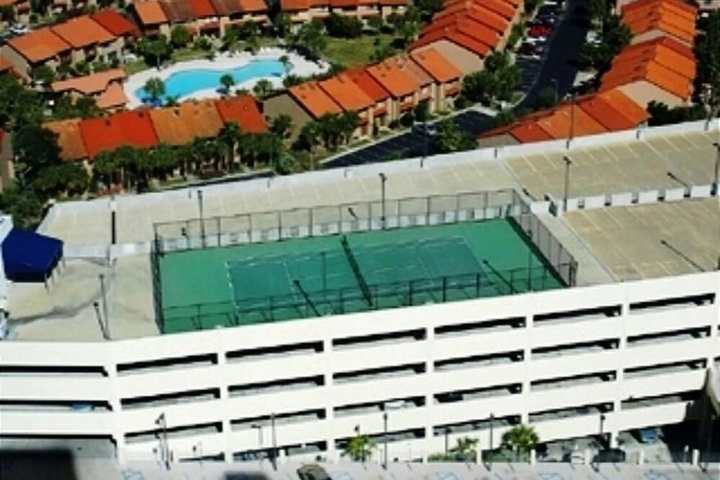 Majestic Beach 1 -1607- 168688