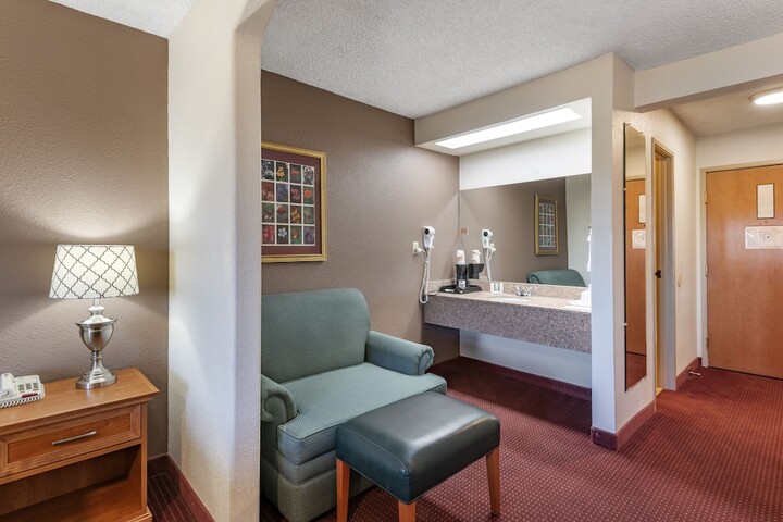 Room 31 of 46