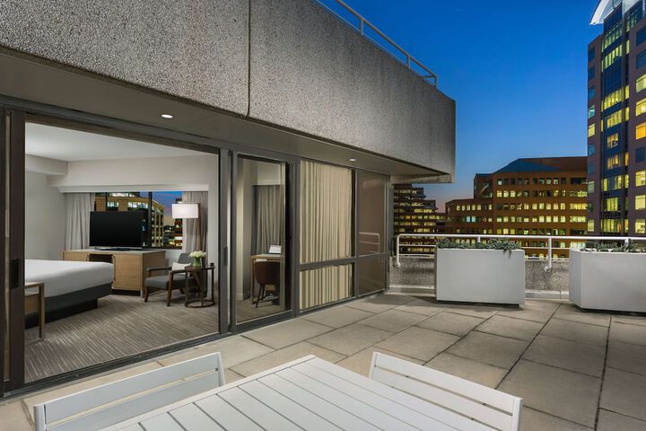 Terrace/Patio 102 of 103