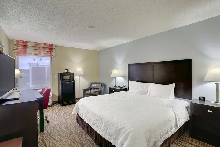 Room 16 of 34