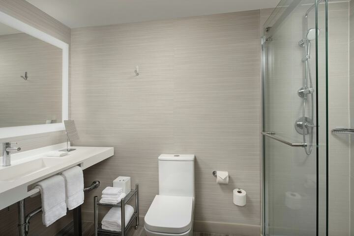 AC Hotel by Marriott Portland Lake Oswego