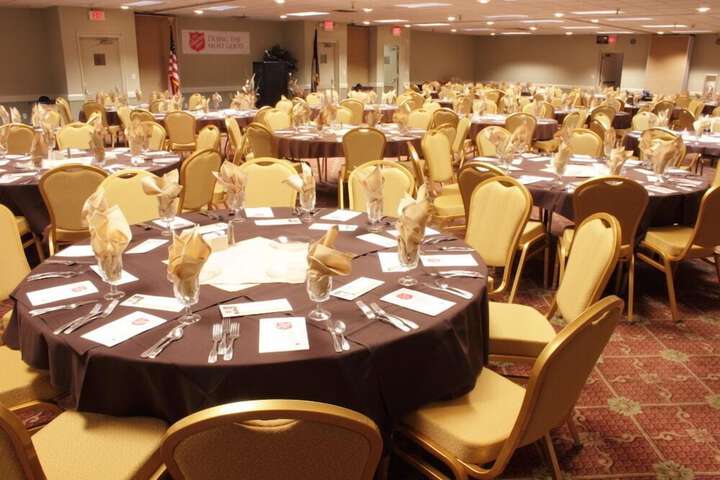Ballroom/Hall 30 of 33
