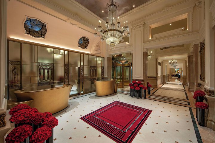 Hotel Interior 14 of 116