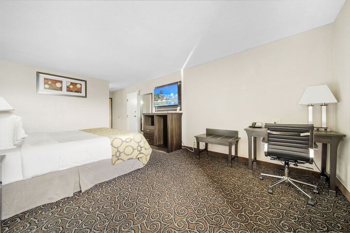Room 30 of 72