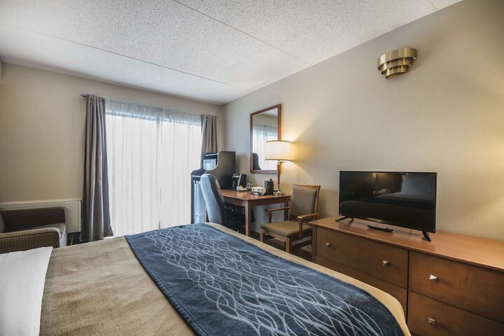 Room 21 of 35
