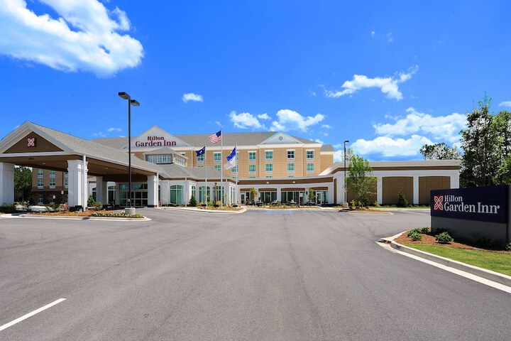 Hotel 7 of 53