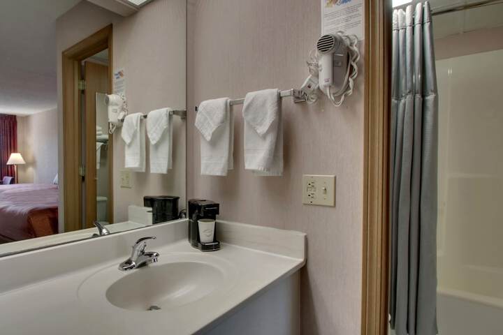 Room 27 of 55