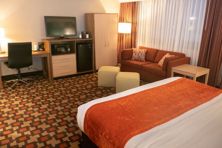 Room 13 of 46