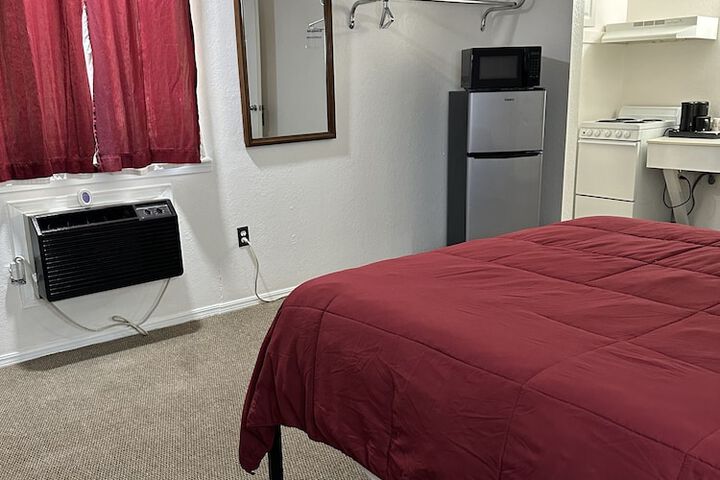 Room 26 of 50