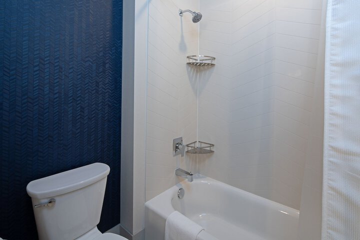 Room 15 of 20