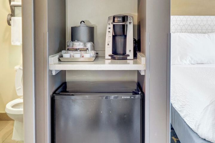 Holiday Inn Piscataway Somerset by IHG