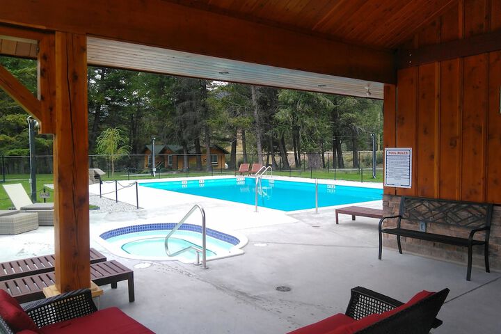 Spa 20 of 33