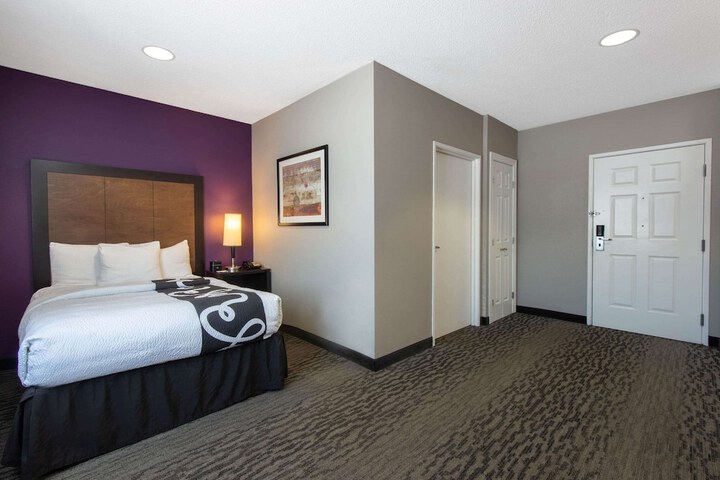 Room 47 of 57