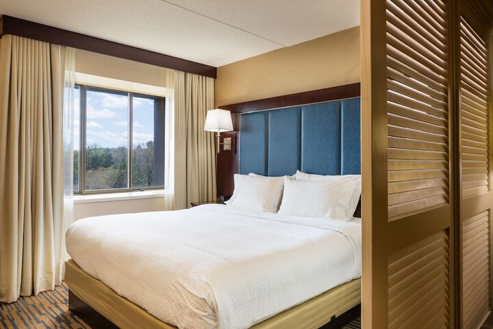 Room 10 of 47