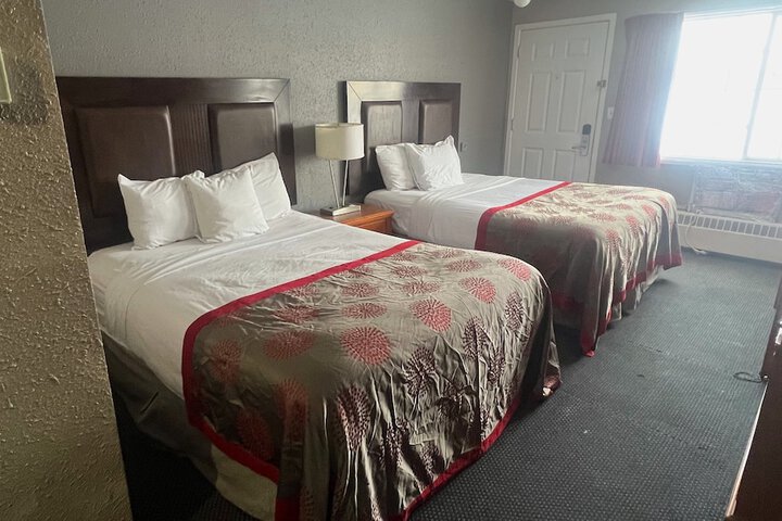 Room 13 of 70