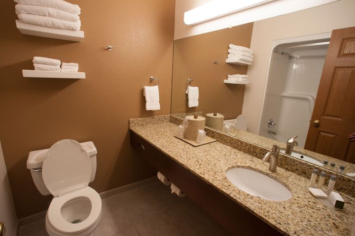 Northfield Inn Suites & Conference Center