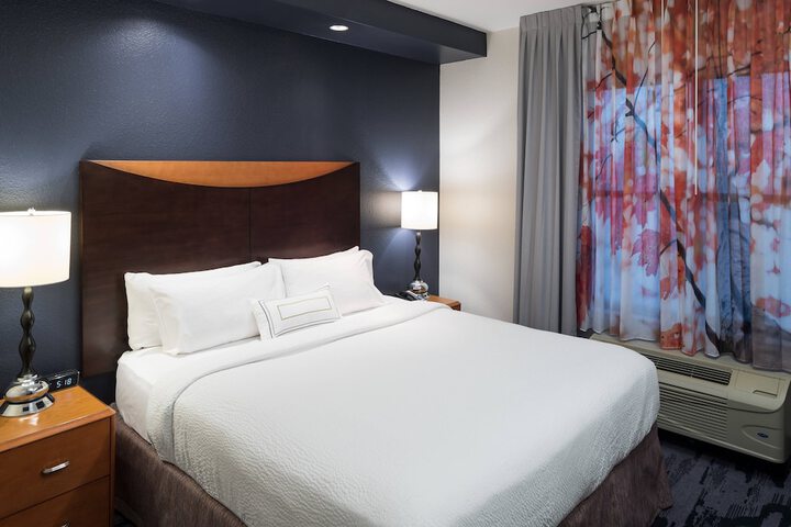 Fairfield Inn & Suites by Marriott Orlando at SeaWorld