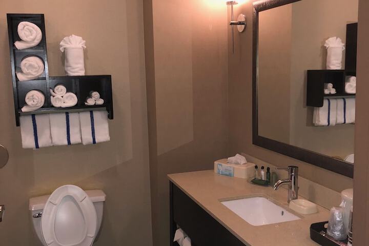 Room 43 of 54