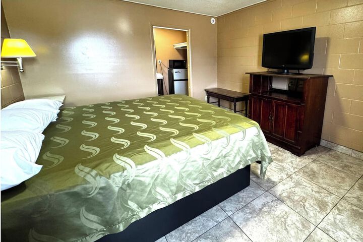 Briarwood Motel Near Valdosta University I 75
