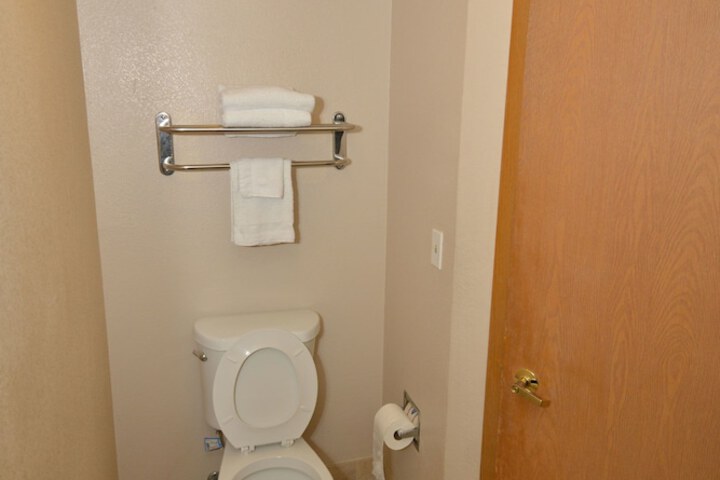 Room 75 of 84