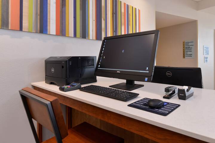 Business Center 103 of 103