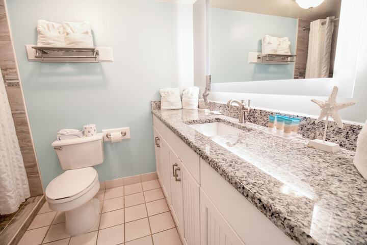 The Oceanfront Litchfield Inn
