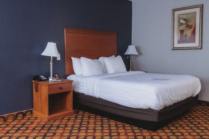 Room 30 of 52