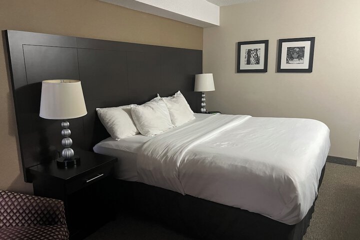Room 22 of 34