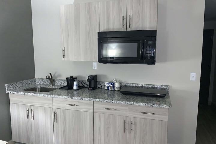 Best Western Plus Clarks Summit Scranton