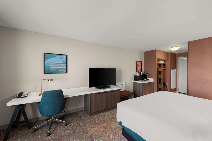 Hilton Garden Inn Omaha East / Council Bluffs
